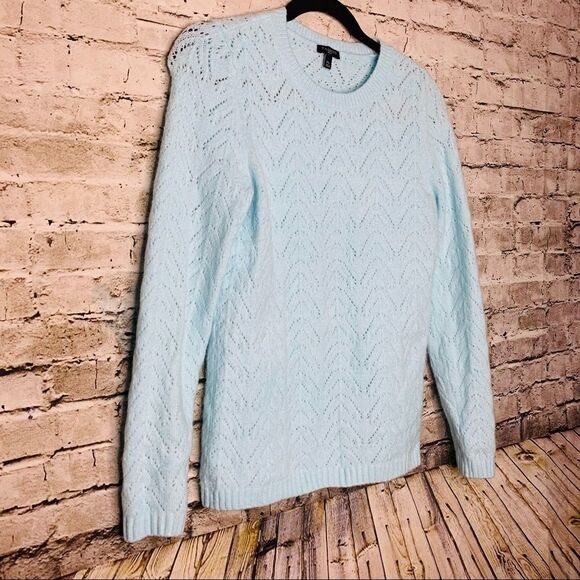 Talbots Petite Light Blue Crew Neck Sweater sz M - Picture 4 of 10